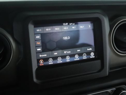 Used 2021 Jeep Wrangler Unlimited Sport image 11