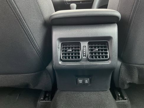 Used 2025 Toyota Camry LE image 18