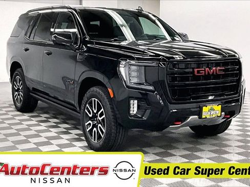 Used 2024 GMC Yukon AT4 image 1