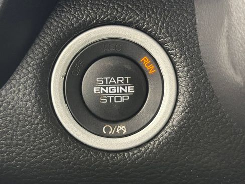 Used 2023 RAM 1500 Big Horn AWD/4WD image 29