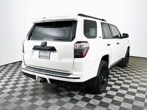 Used 2019 Toyota 4Runner Limited image 7