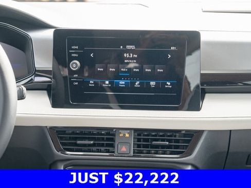 New 2025 Volkswagen Taos S image 31