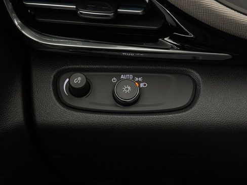 New 2026 Buick Envista Avenir image 23