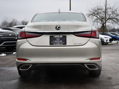 New 2025 Lexus ES 350 w/ Premium Package image 6