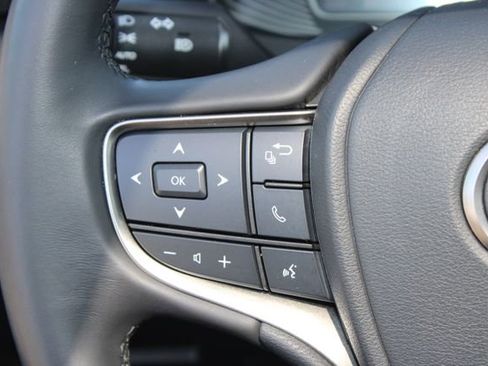 Used 2023 Lexus UX 250h FWD w/ Accessory Package (Z2) image 18