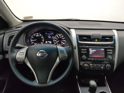 Used 2015 Nissan Altima 2.5 S w/ Special Edition Package FWD image 22