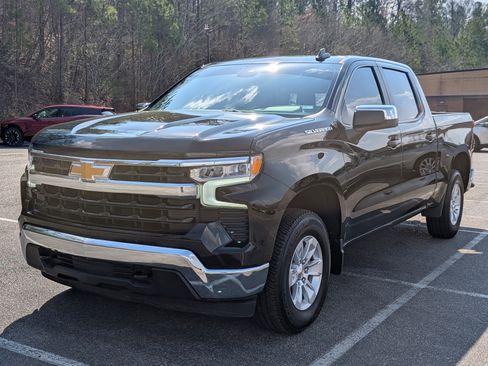 Used 2024 Chevrolet Silverado 1500 LT image 5