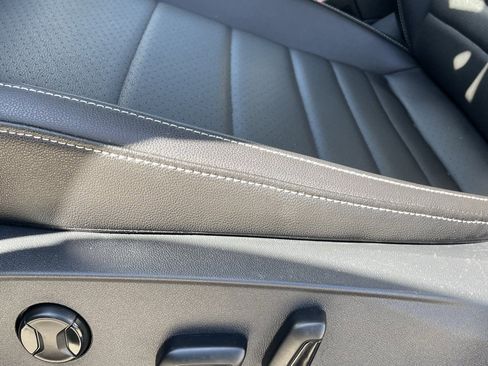 Used 2024 Volkswagen Jetta SE image 22