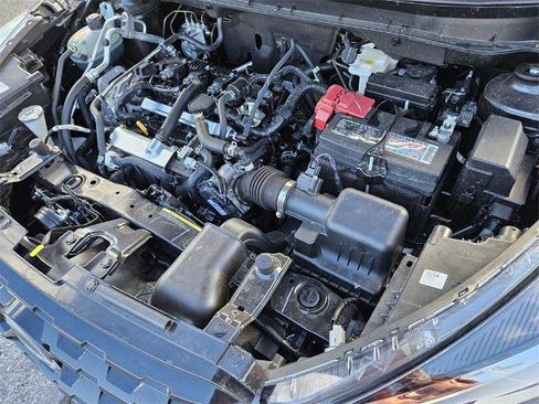 Certified 2025 Nissan Kicks Play S image 17