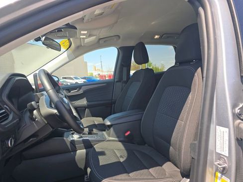 Used 2024 Ford Escape Active w/ Cold Weather Package FWD image 13
