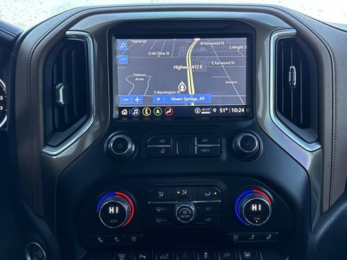 Used 2023 Chevrolet Silverado 2500 High Country image 21