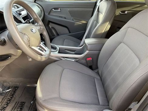 Used 2012 Kia Sportage LX w/ Convenience Pkg image 10
