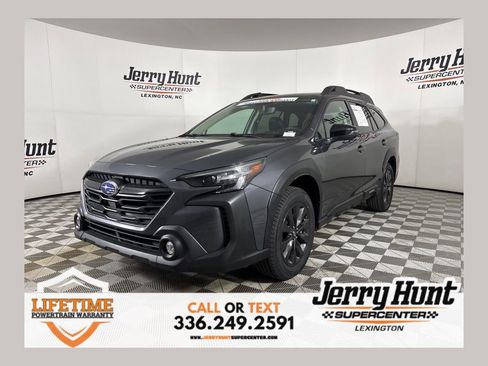 Used 2025 Subaru Outback Onyx Edition AWD/4WD image 1