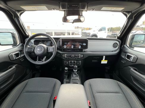 New 2026 Jeep Wrangler Unlimited Sport AWD/4WD image 9