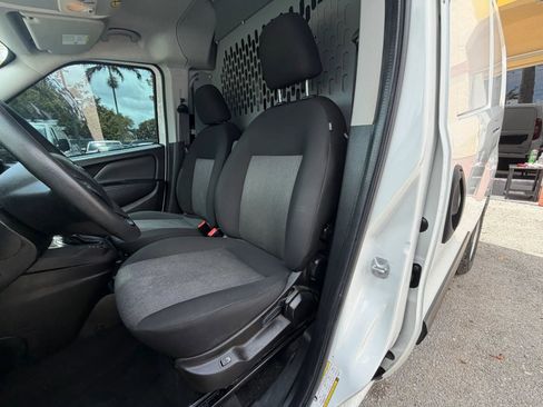 Used 2022 RAM ProMaster City Wagon image 13