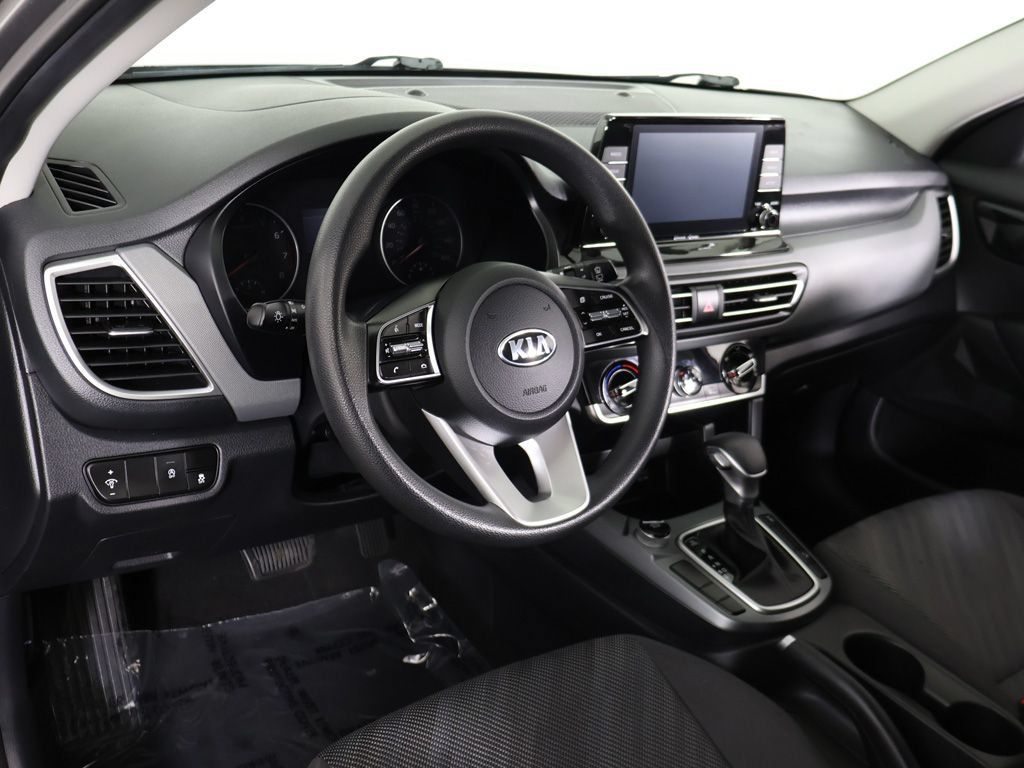 Used 2021 Kia Seltos LX AWD/4WD image 23