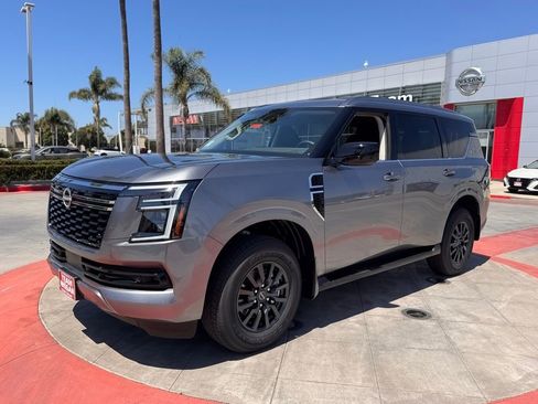 New 2026 Nissan Armada SV image 4