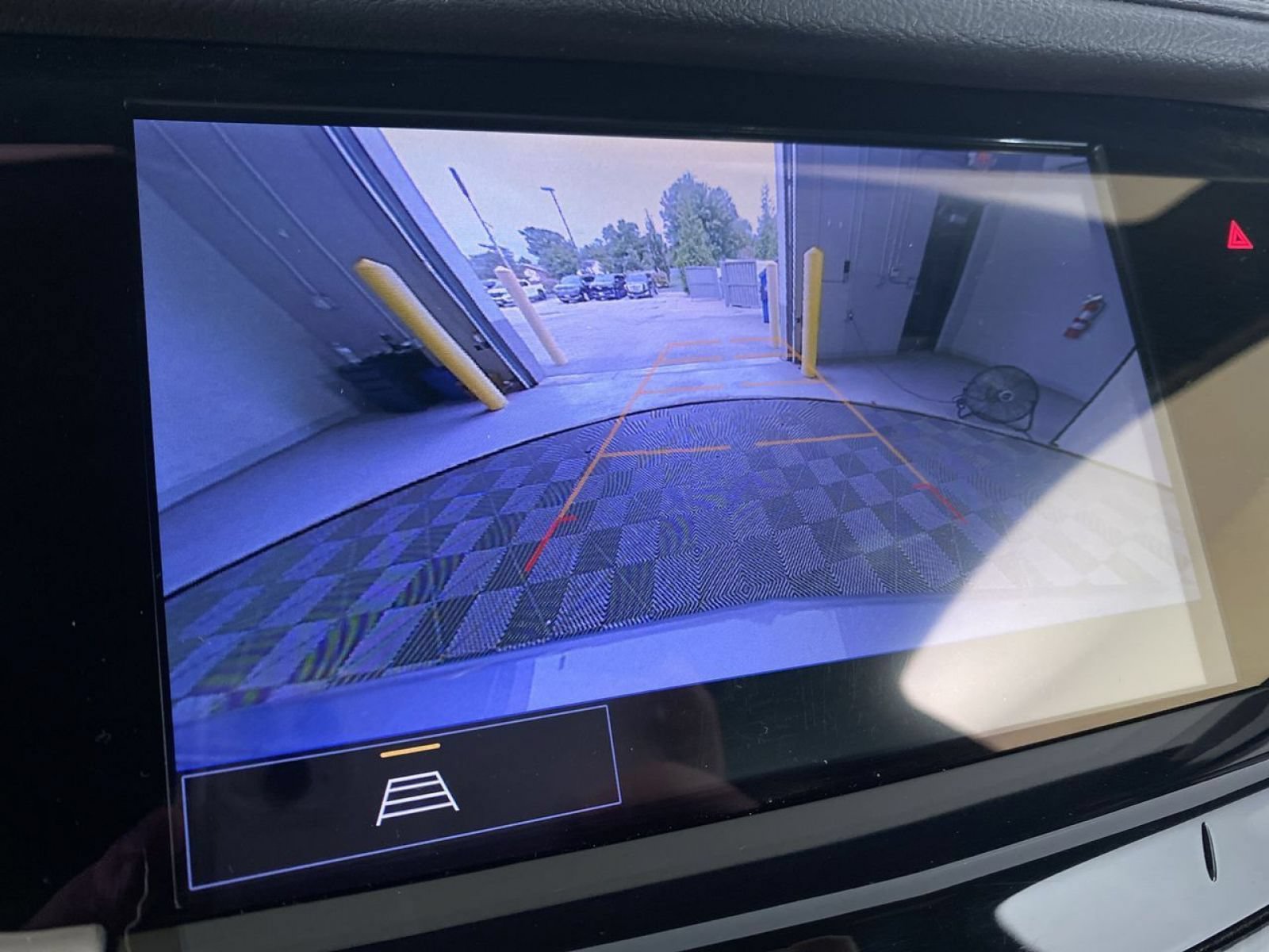 Certified 2025 Cadillac XT6 Premium Luxury FWD image 7