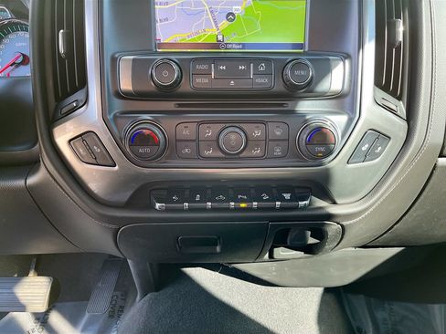 Used 2019 Chevrolet Silverado 2500 LTZ w/ Duramax Plus Package AWD/4WD image 21