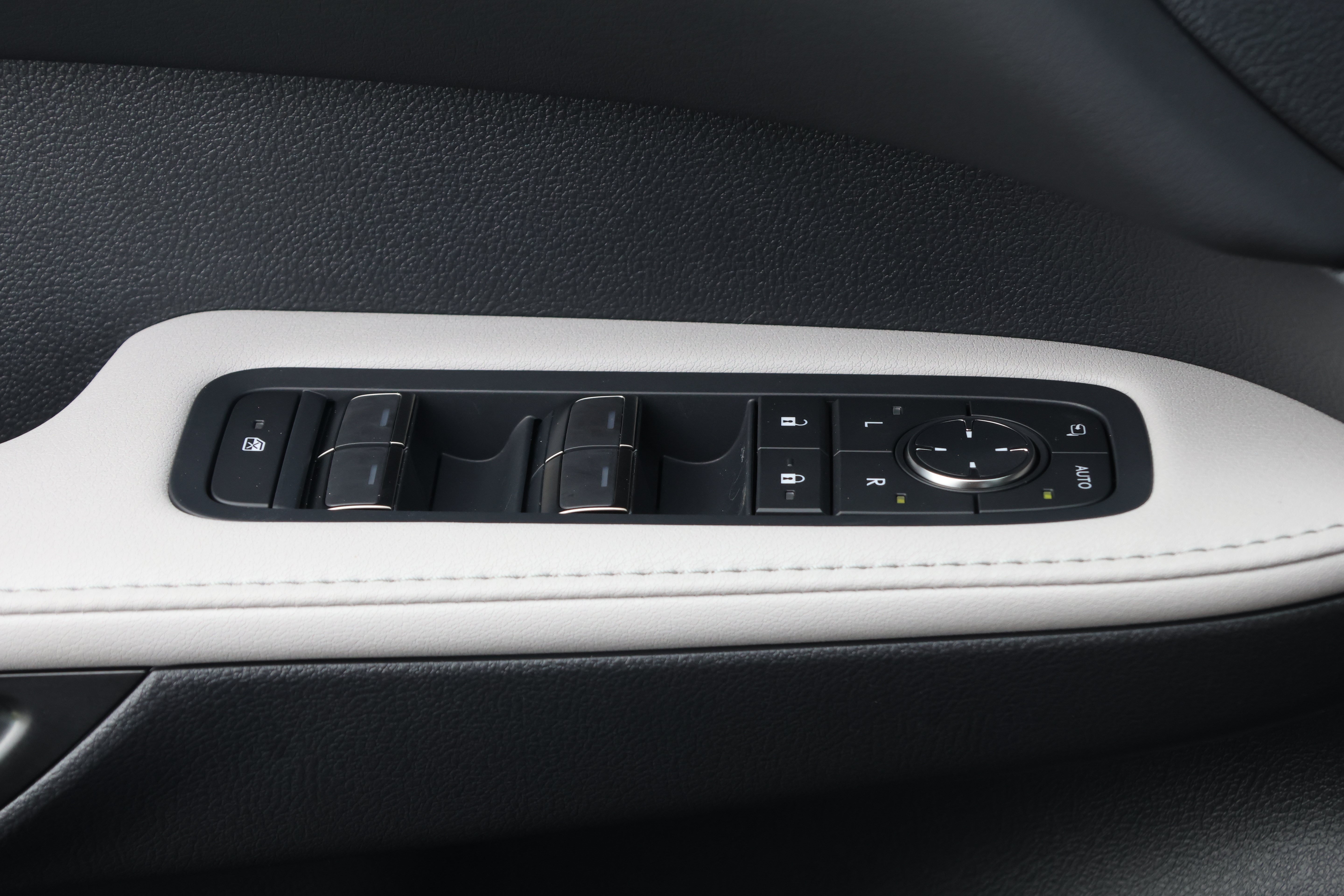 New 2026 Lexus RX 350 Premium Plus w/ Accessory Package (K3) FWD image 13