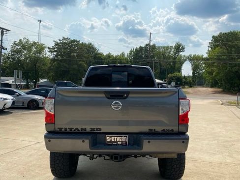 Used 2016 Nissan Titan SL AWD/4WD image 8
