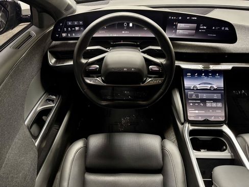 Used 2024 Lucid Air Touring AWD/4WD image 2