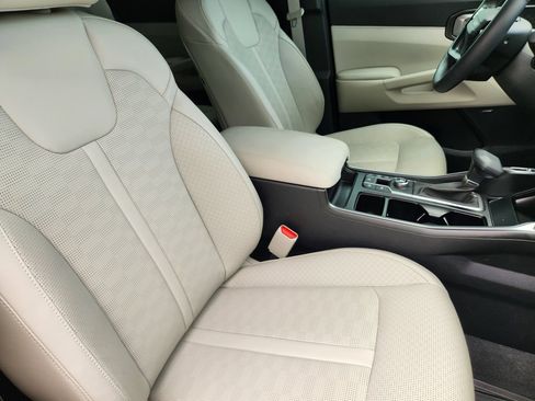 New 2026 Kia Sorento EX w/ EX Premium Package FWD image 11