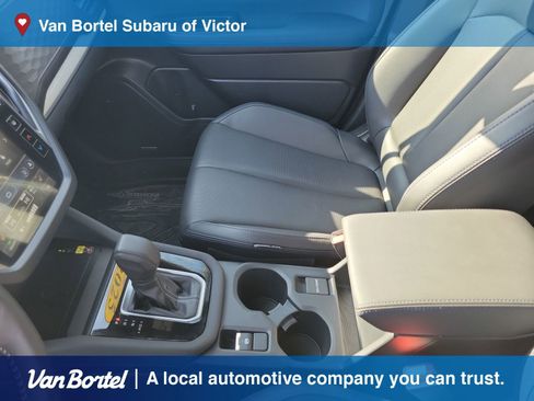 Certified 2025 Subaru Forester Limited image 22