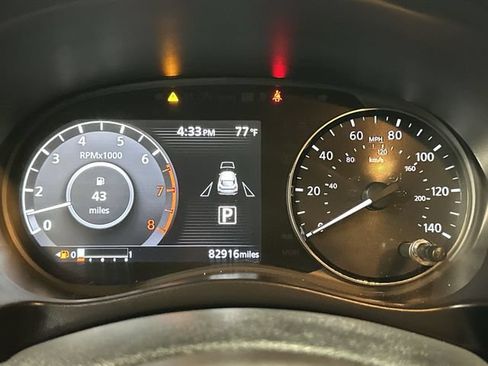 Used 2021 Nissan Kicks SV FWD image 14