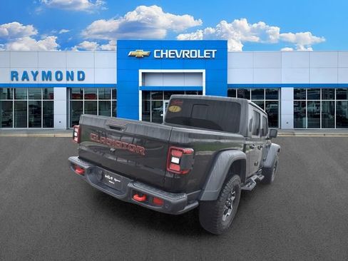 Used 2021 Jeep Gladiator Rubicon w/ Cold Weather Group AWD/4WD image 3