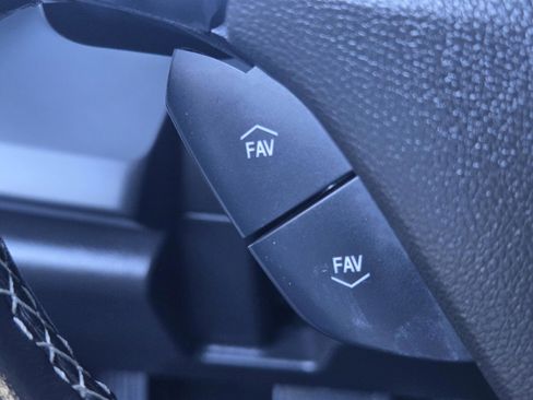 Used 2023 Chevrolet Camaro LT RWD image 17