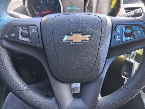 Used 2016 Chevrolet Cruze LT FWD image 23