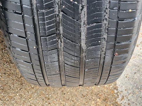 Used 2024 Jeep Grand Cherokee Altitude image 11