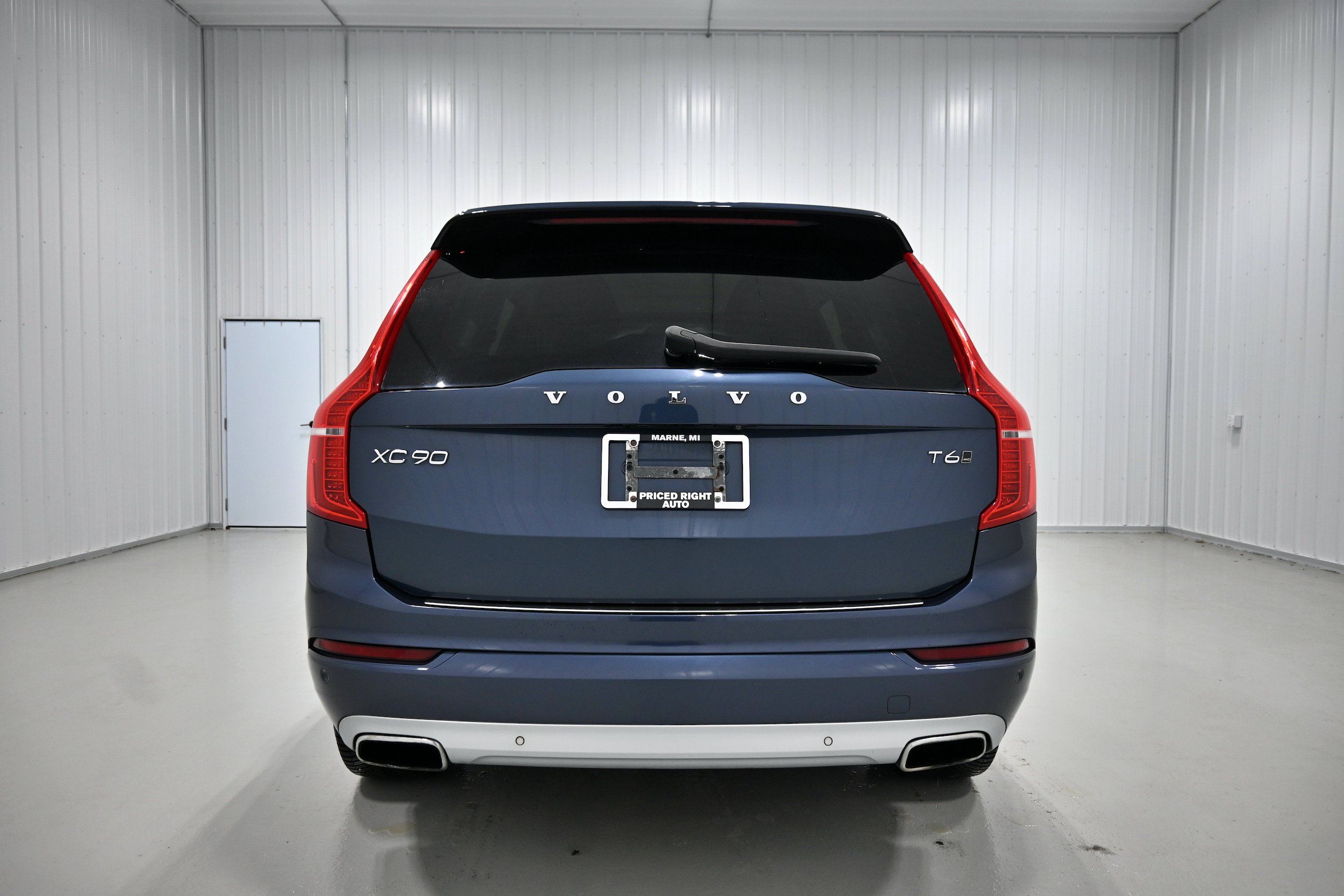 Used 2021 Volvo XC90 T6 Momentum w/ Protection Package Premier AWD/4WD image 35