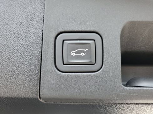 Certified 2023 Cadillac XT5 Premium Luxury FWD image 29