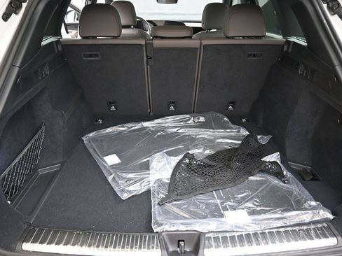 Certified 2025 Audi Q5 Premium w/ Convenience Package AWD/4WD image 20
