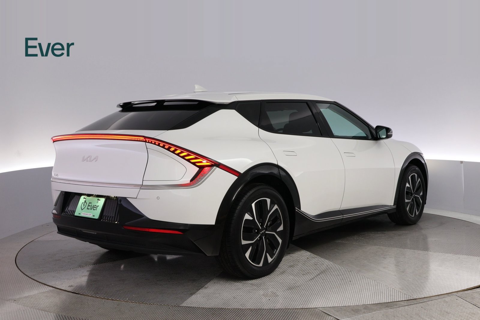 Used 2023 Kia EV6 Wind RWD image 3