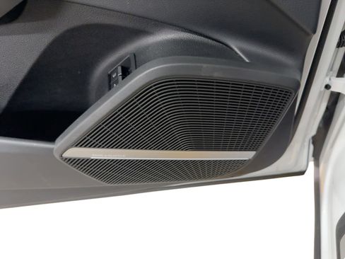 Used 2025 Audi Q5 e Premium Plus image 21