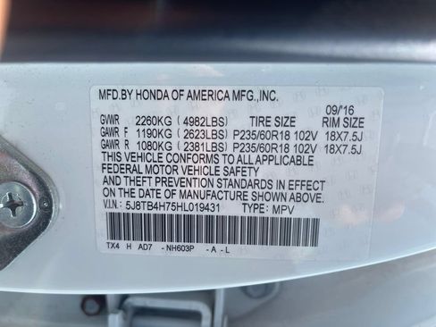 Used 2017 Acura RDX AWD w/ Advance Package image 34