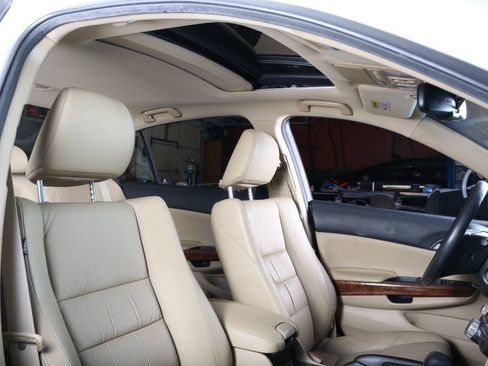 Used 2012 Honda Accord EX-L image 29