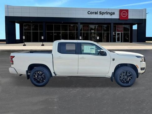 New 2026 Nissan Frontier SV w/ SV Convenience Package AWD/4WD image 6