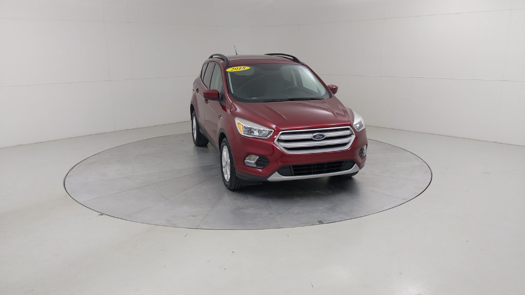 Certified 2018 Ford Escape SE FWD image 9