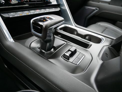 Used 2022 GMC Sierra 1500 Denali w/ Denali Reserve Package image 20