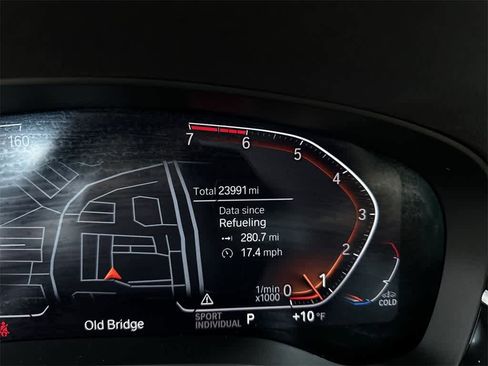 Used 2023 BMW 530i xDrive w/ Premium Package image 19