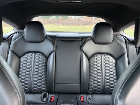 Used 2017 Audi RS 7 Prestige image 45