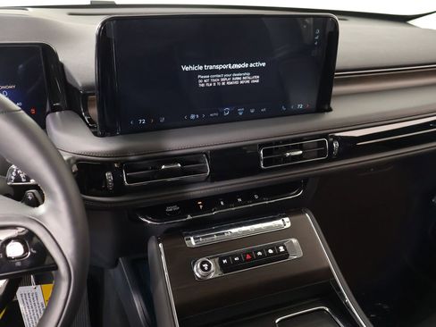 New 2026 Lincoln Aviator Reserve image 5