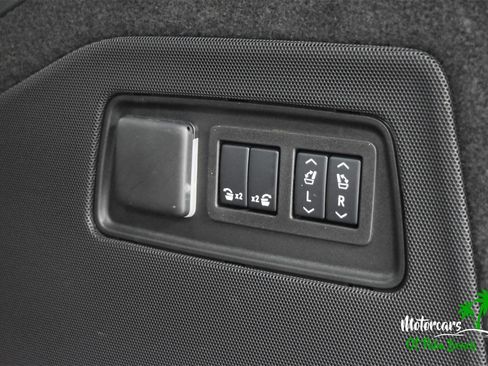 Used 2026 Cadillac Escalade V w/ LPO, ONYX Package image 49