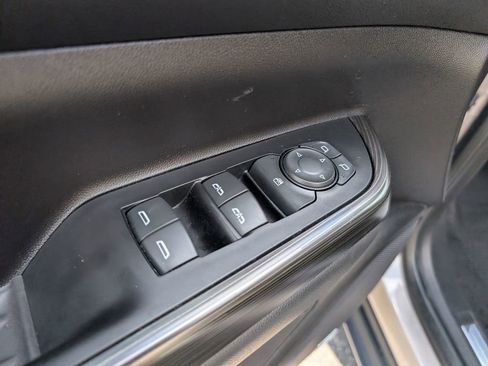 Used 2023 GMC Acadia SLT AWD/4WD image 14