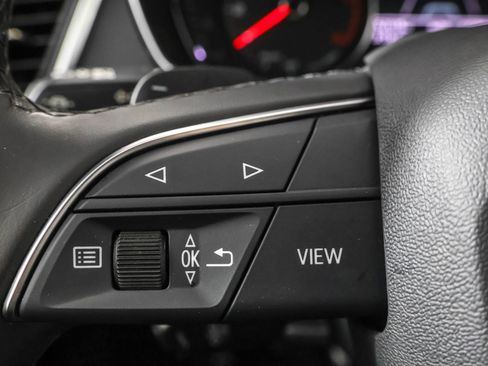 Used 2022 Audi Q5 2.0T Premium w/ Convenience Package image 28