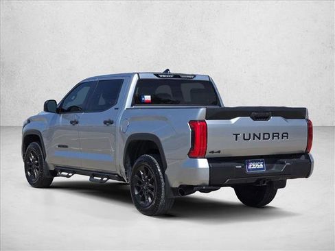 Used 2025 Toyota Tundra SR5 AWD/4WD image 7